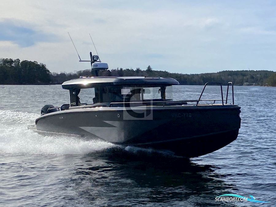 XO Boats Explr 10S+ Front Cabin