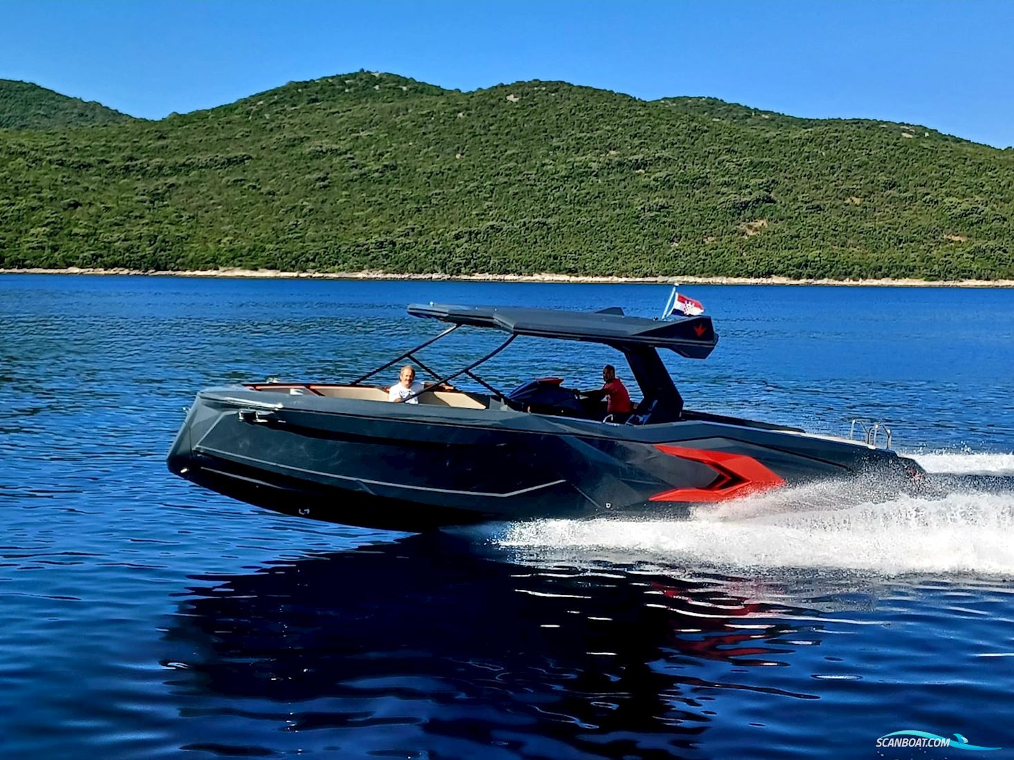 Alesta Marine Raptor