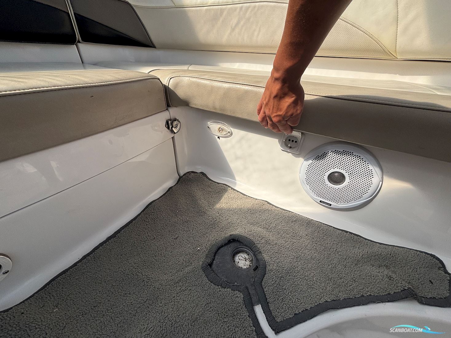 Campion 705 Allante SC - Stor Badeplatform