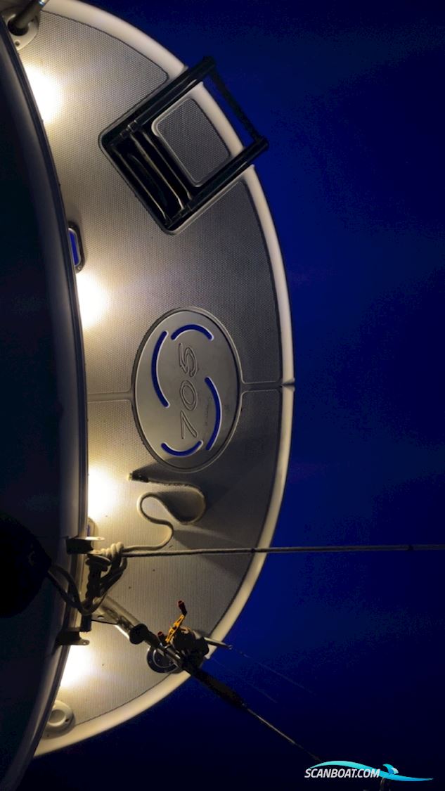 Campion 705 Allante SC - Stor Badeplatform