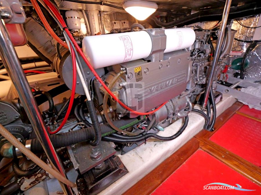 Dale Nelson 38 Aft Cabin