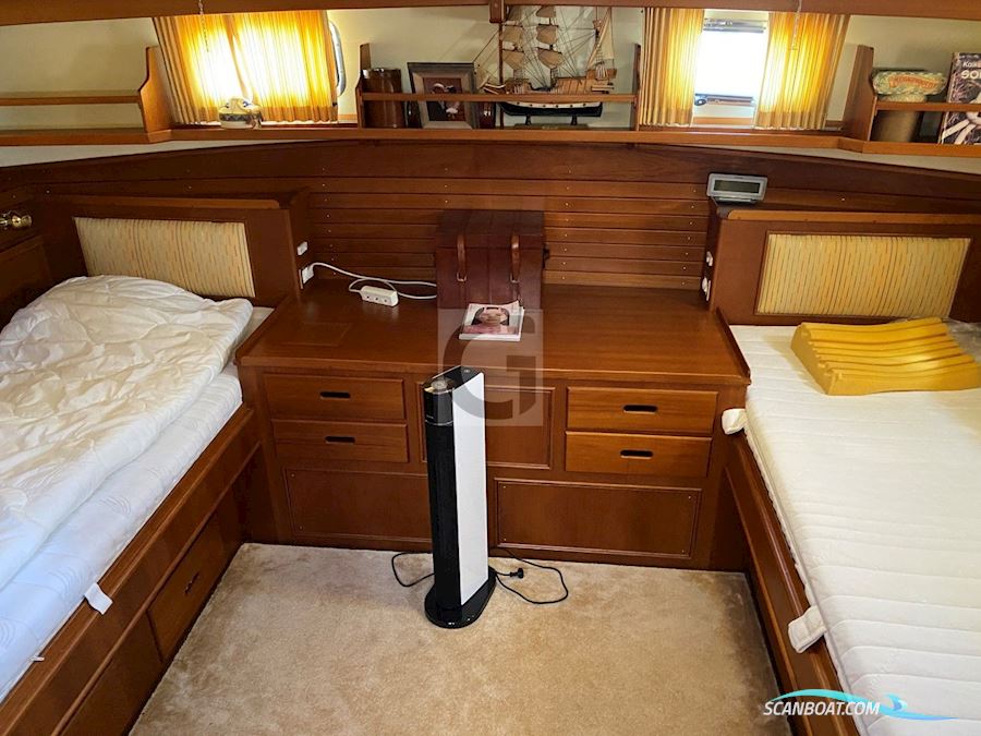 Grand Banks 42 Motoryacht