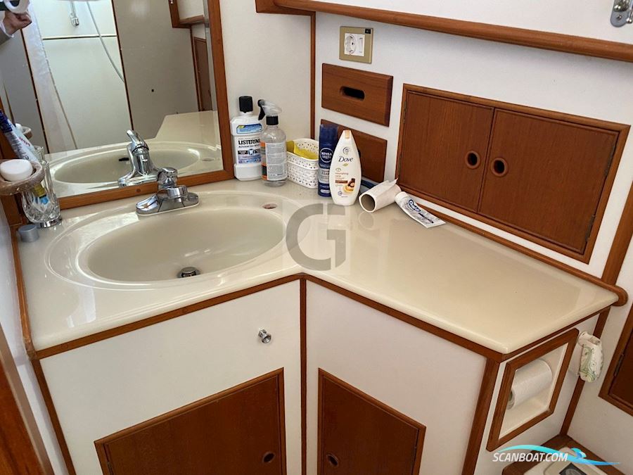 Grand Banks 42 Motoryacht