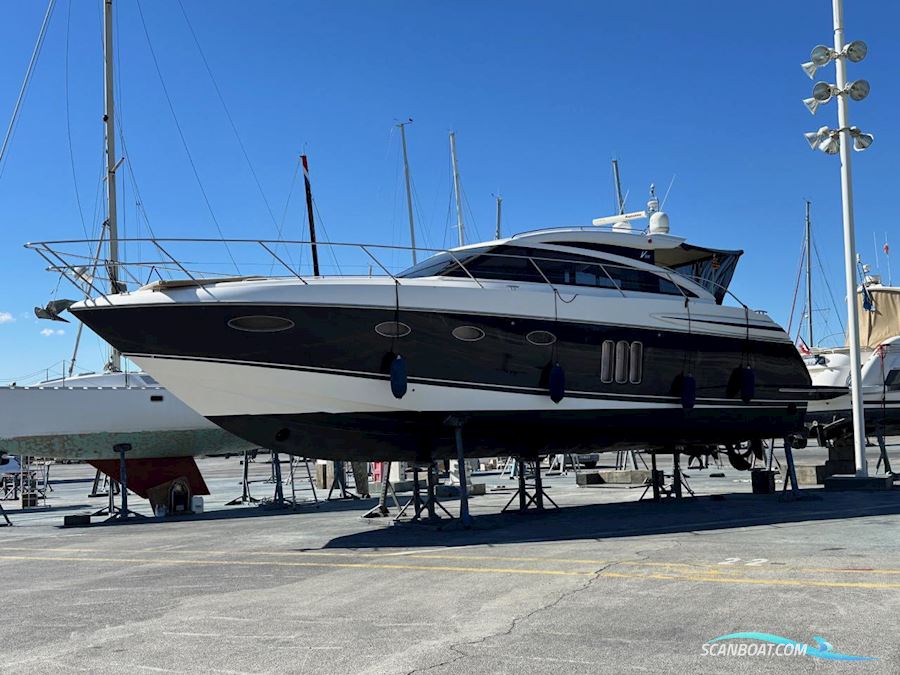 Princess V52 Sportsboot 2011, mit Volvo D112 motor, Frankreich