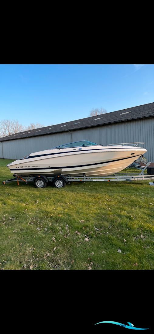 Regal 2250 Fasttrack Sportsboot 2004, mit Volvo Penta V8 motor, Dänemark