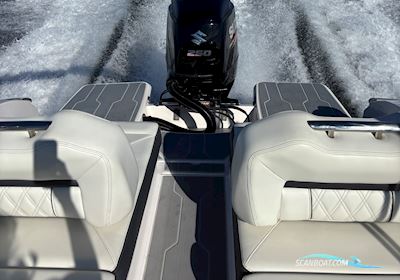 Regal LX2 Sportsboot 2021, mit Suzuki motor, Dänemark