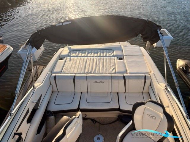 Sea Ray 220 Sun Sport