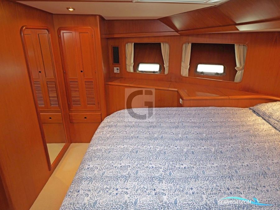 Trader 535 Signature