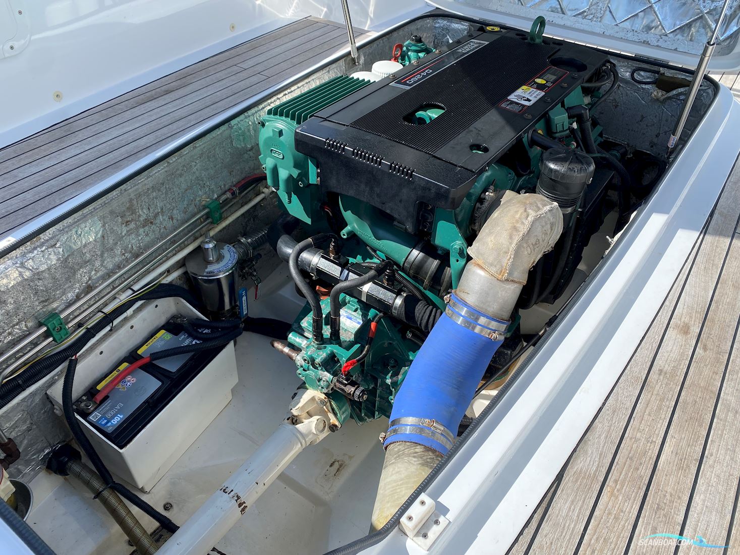 Vikal 8.0 Rib Tender Volvo Penta D4 260 pk Waterjet