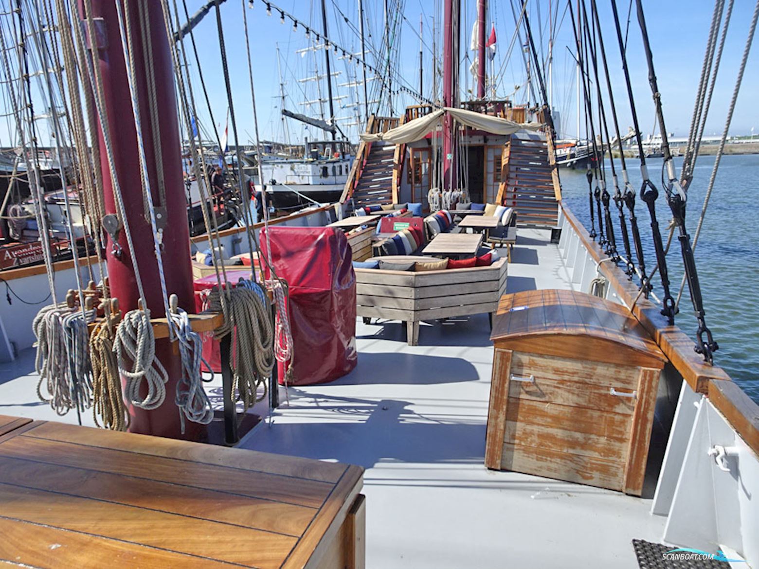 3 mast Charterschip / Evenementenboot 44 nachtgasten, 150 daggasten