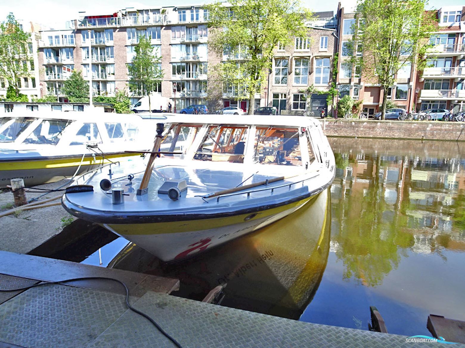Amsterdamse Grachten Rondvaartboot 21.80 21.80