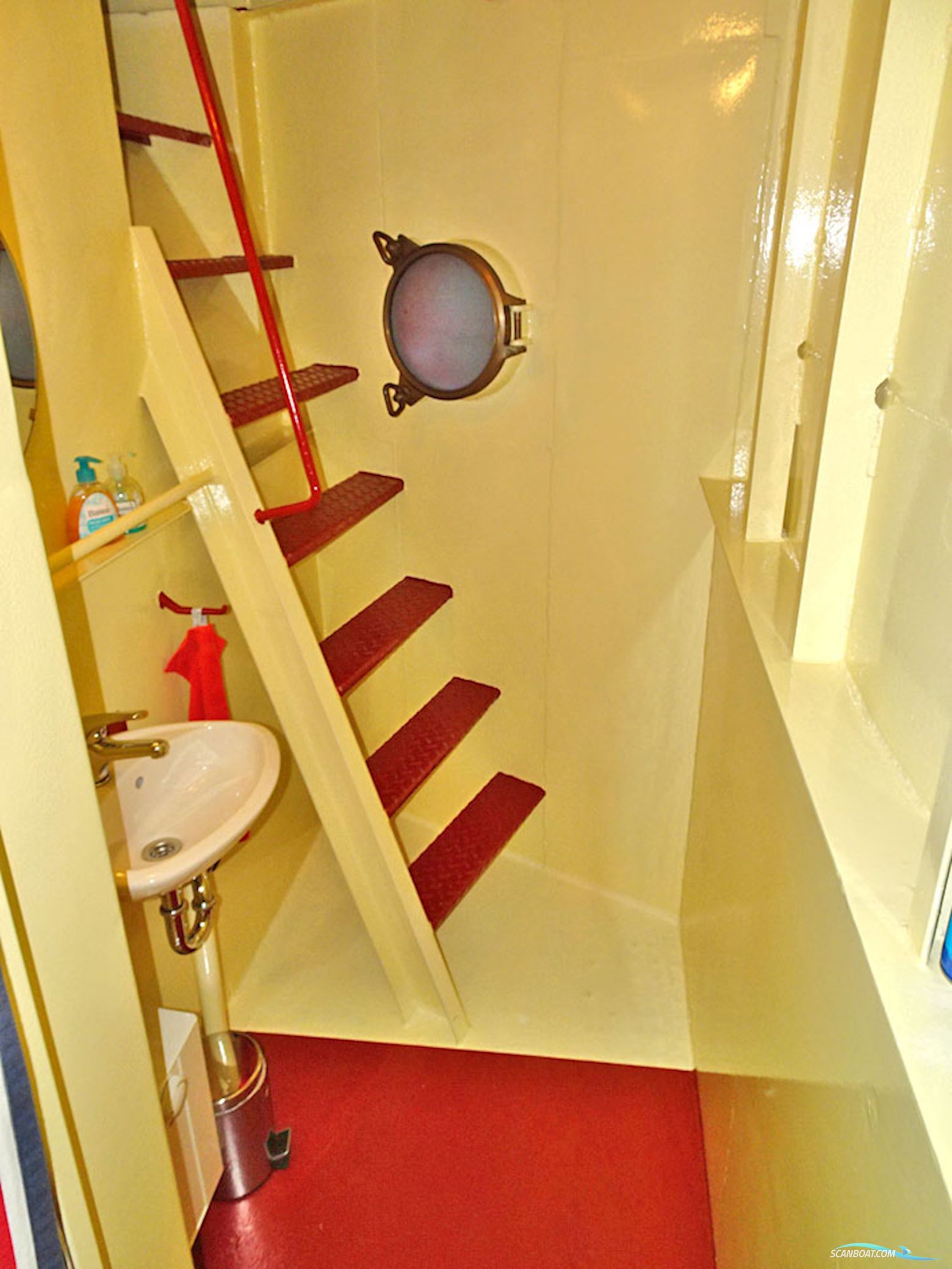 Dagpassagiersschip 200 pers