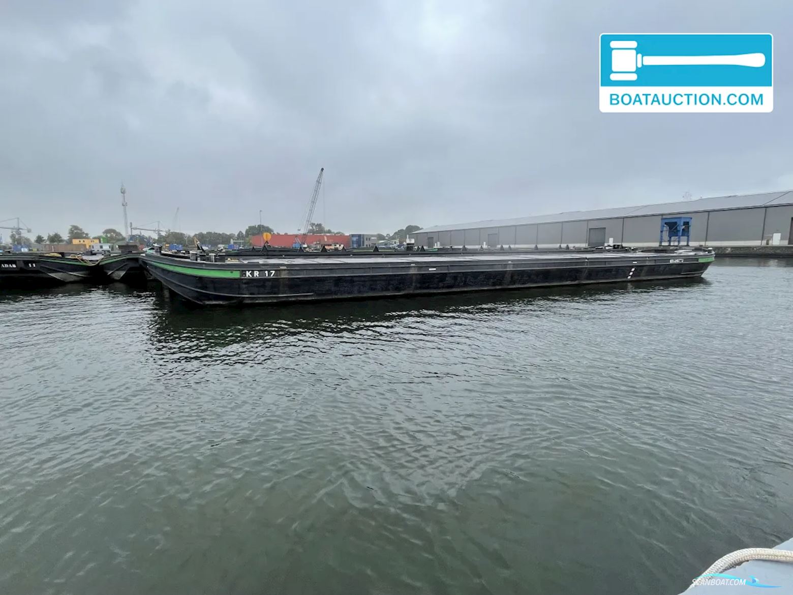 Dekschuit KR17