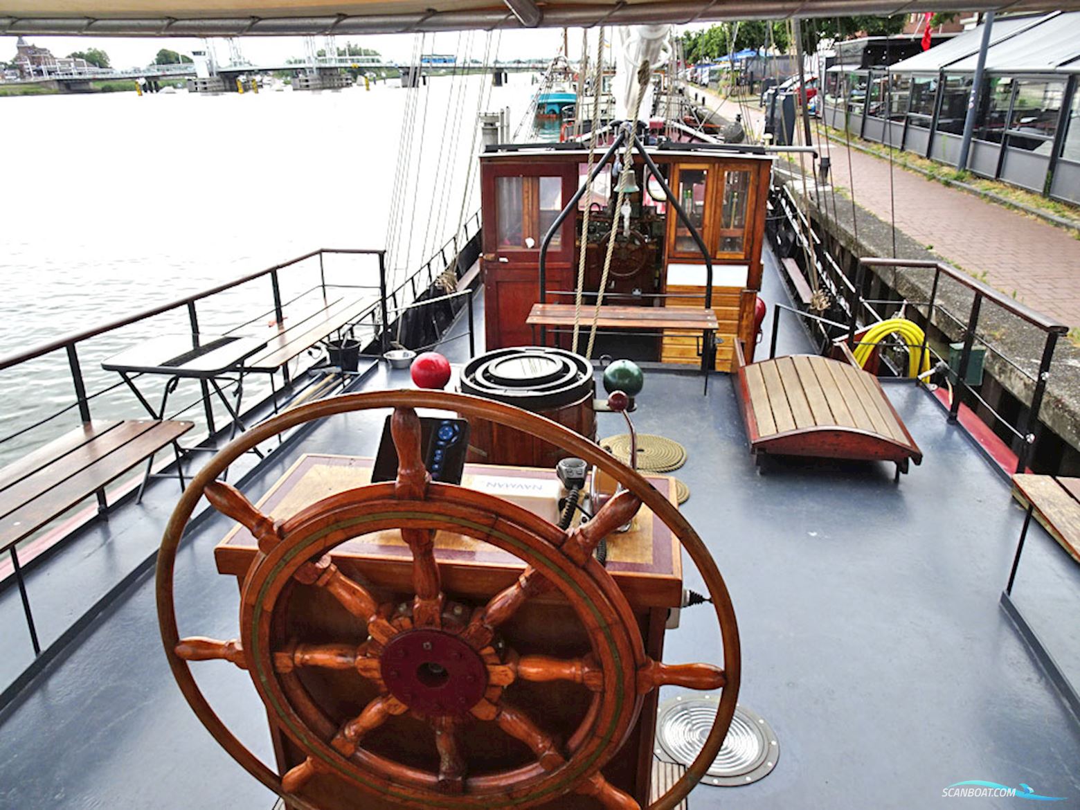 Schoenerbrik 40 pass