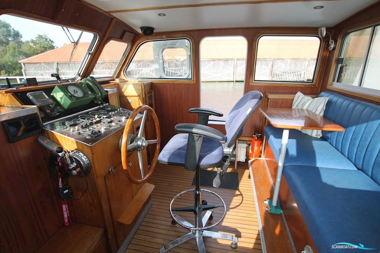 Traditional ex Patrouille Schip