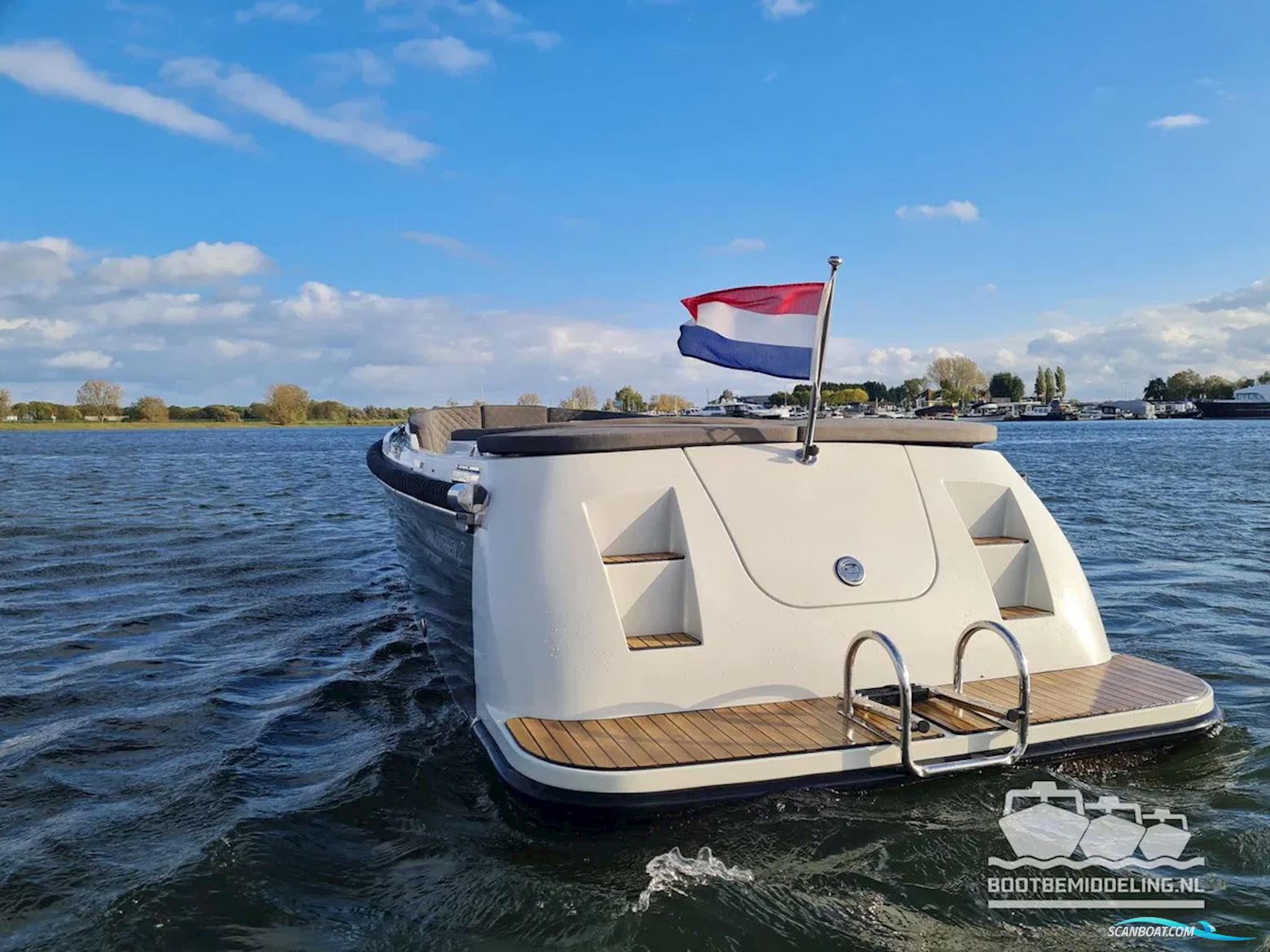 Van Zutphen 633 Tender