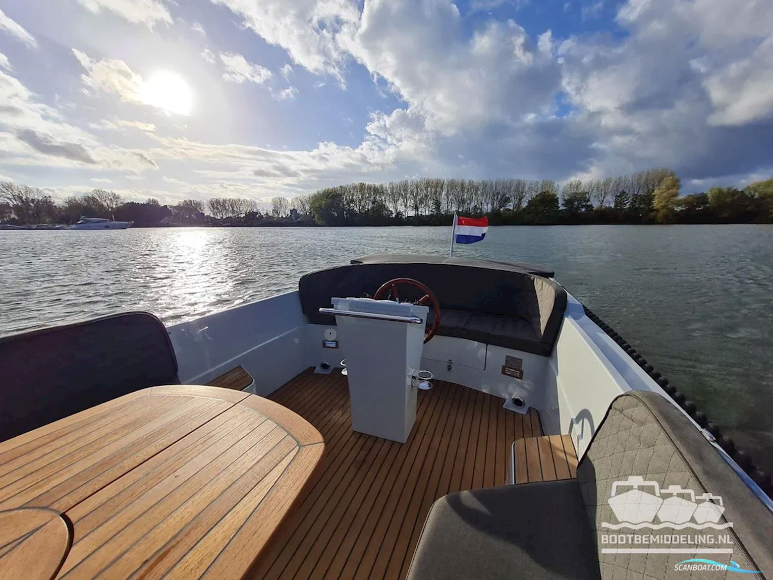 Van Zutphen 633 Tender