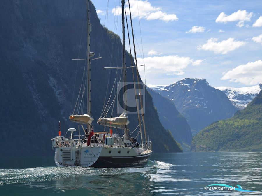 16.5m Expedition Yacht