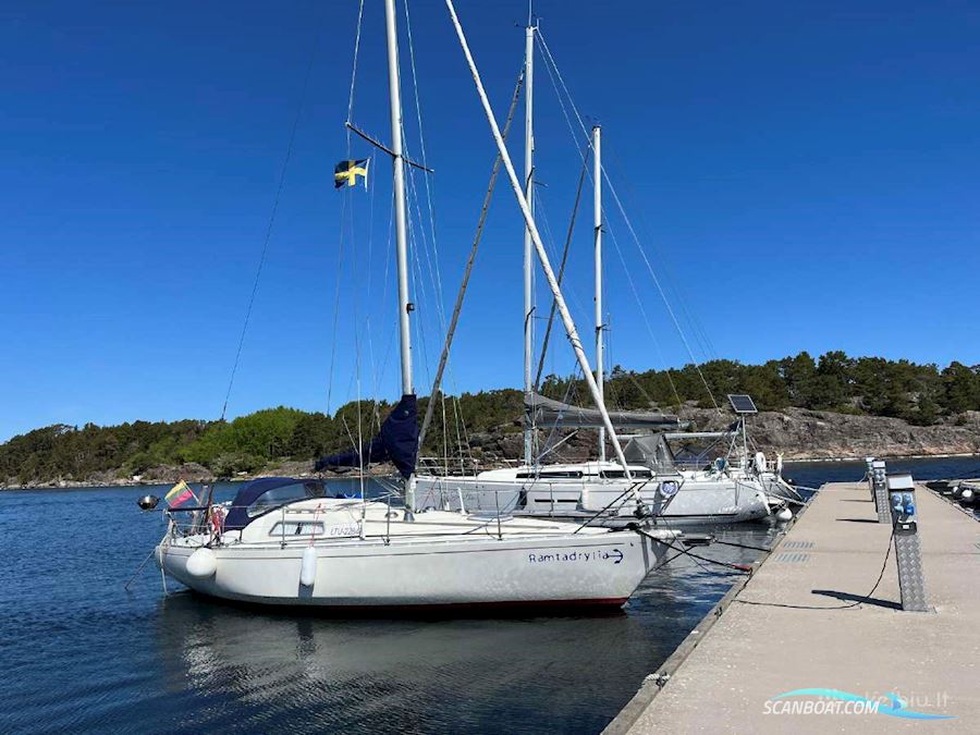 Albin Scampi 30 Zeilboten 1979, met Yanmar Ysb12G motor, Litauen