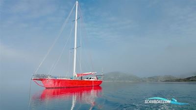 Aleutian 70 Zeilboten 2000, met Ford  Mermaid motor, United Kingdom