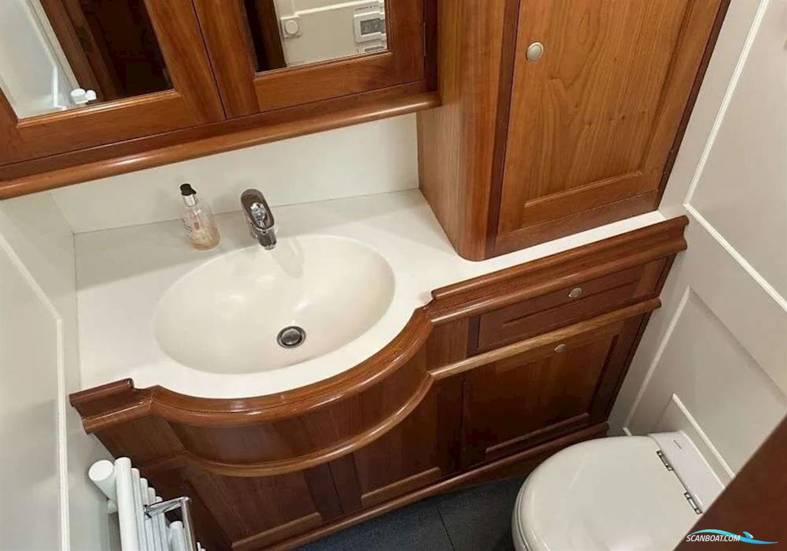 Aluboot BV Hindeloopen semi classic 68