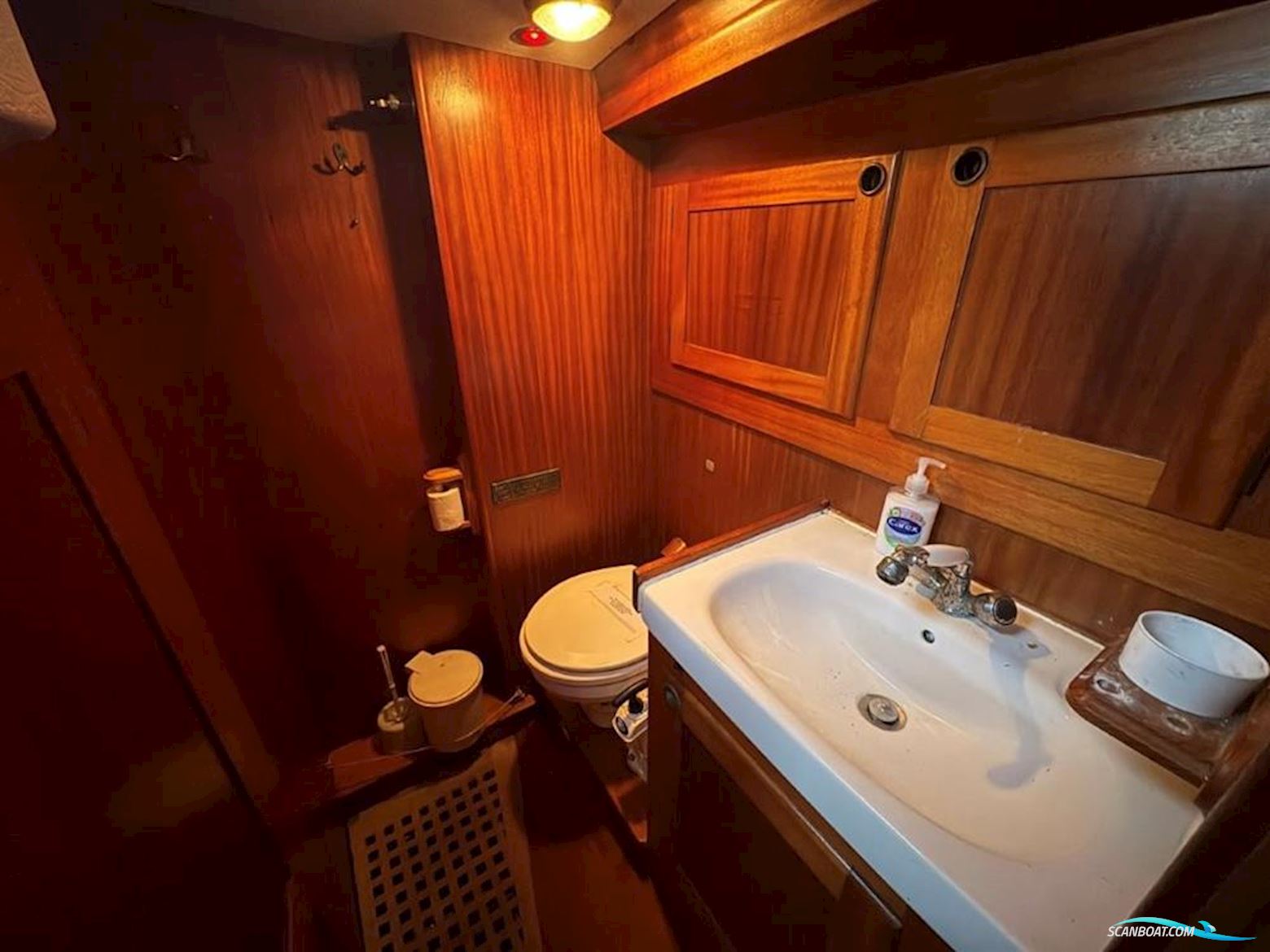 Aphrodite 42 Ketch