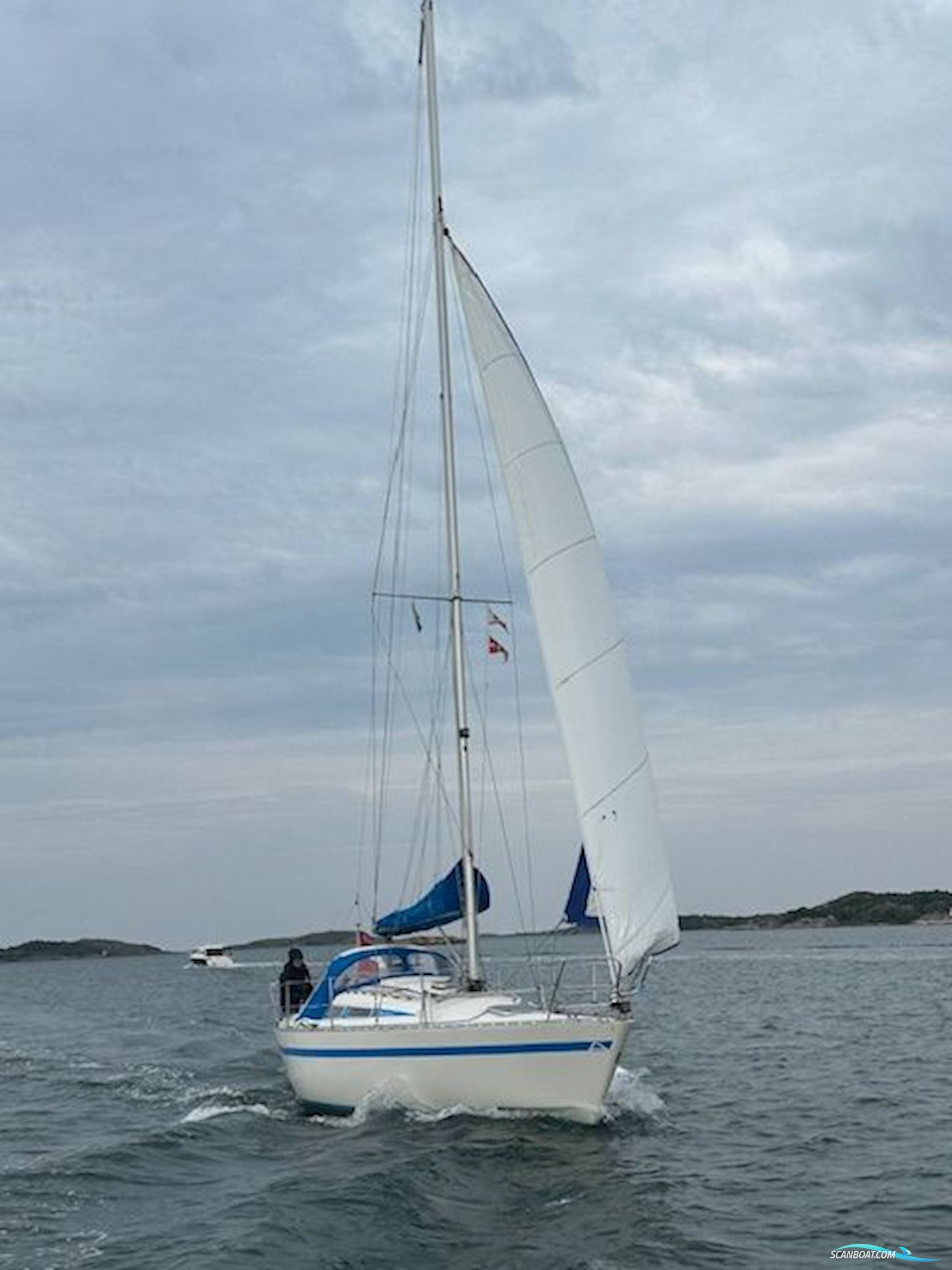 Arcona 32
