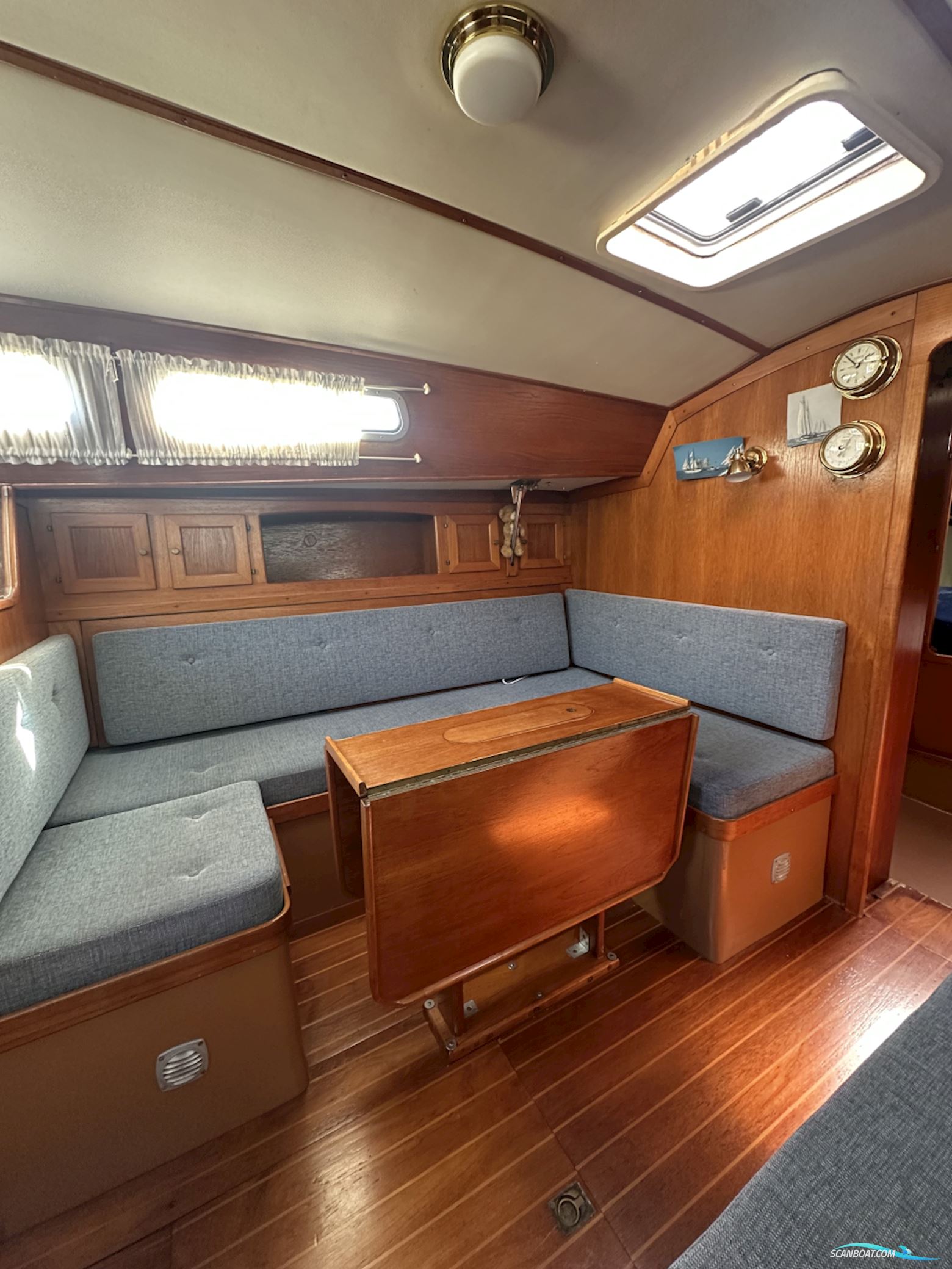 Arcona 32