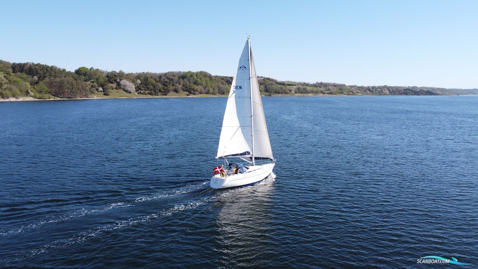 Arcona 36