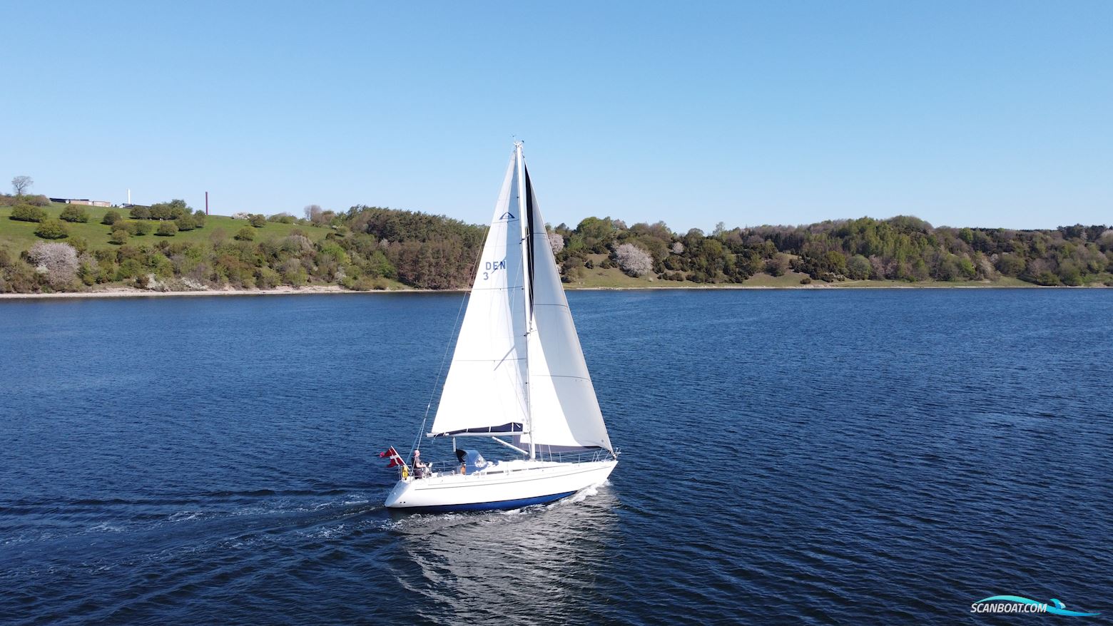 Arcona 36