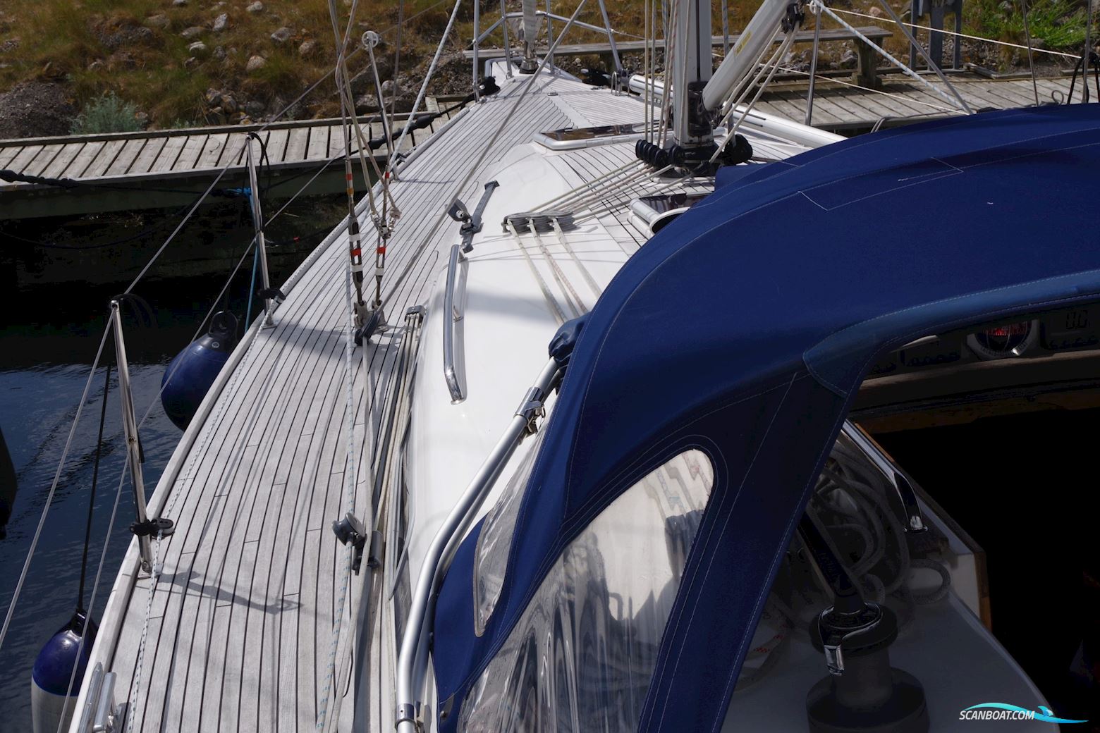 Arcona 370