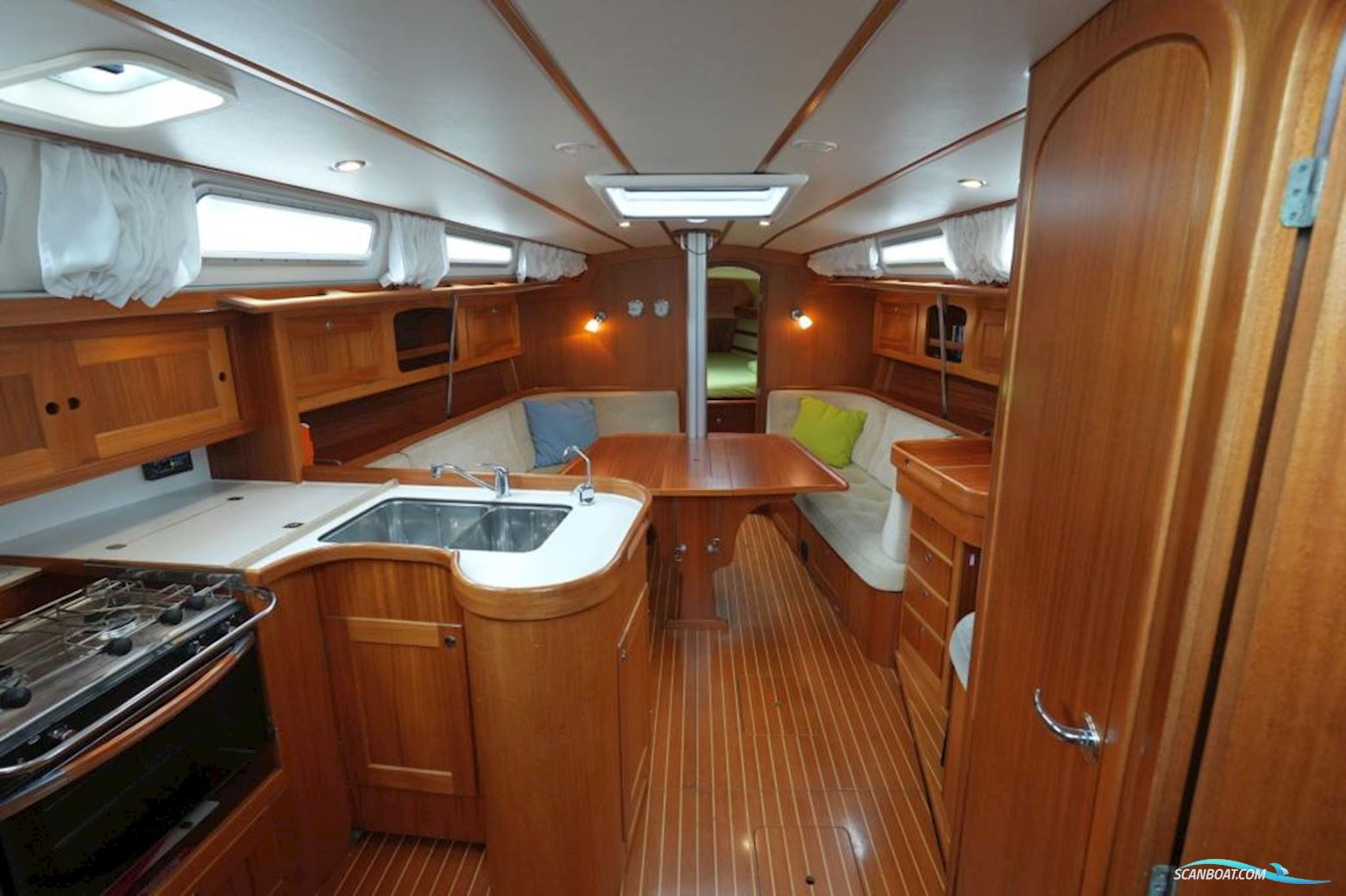 Arcona 400