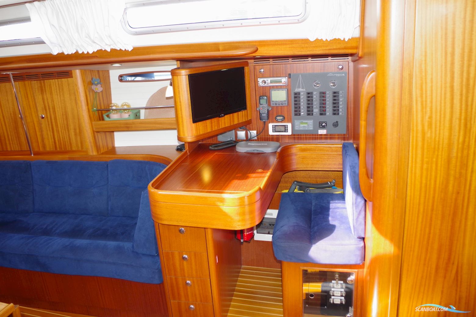 Arcona 430