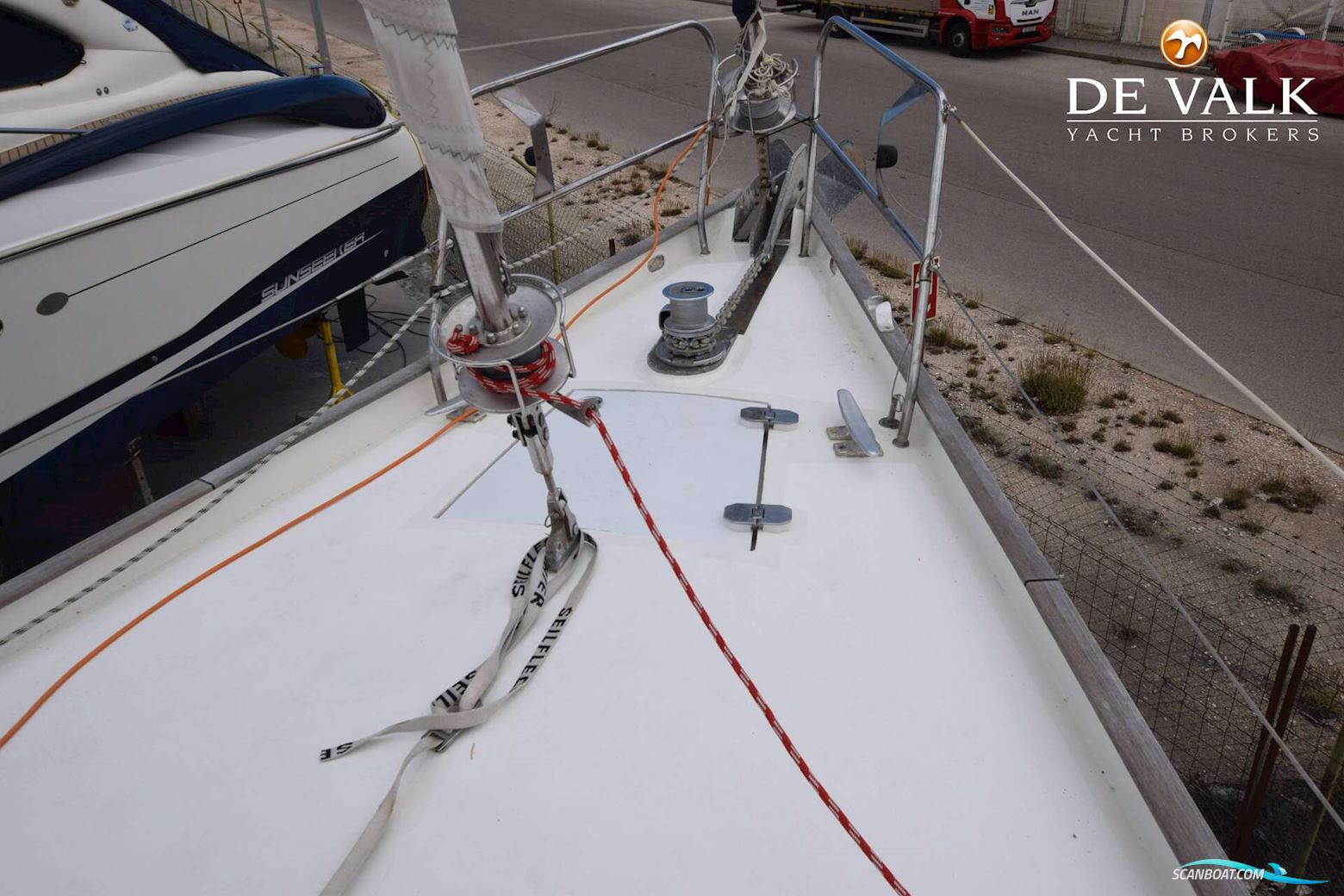 Asante Sloop 50