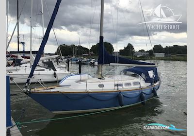 Asmus KG Yachtbau Hanseat 70 Zeilboten 1973, met Peugeot motor, Duitsland