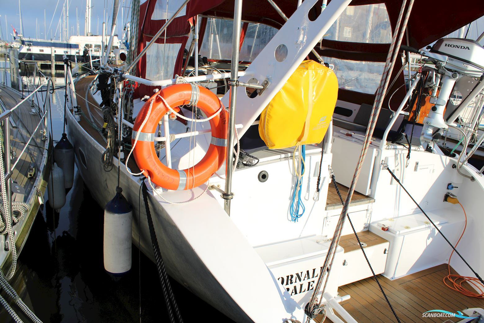 Atlantis 37.5