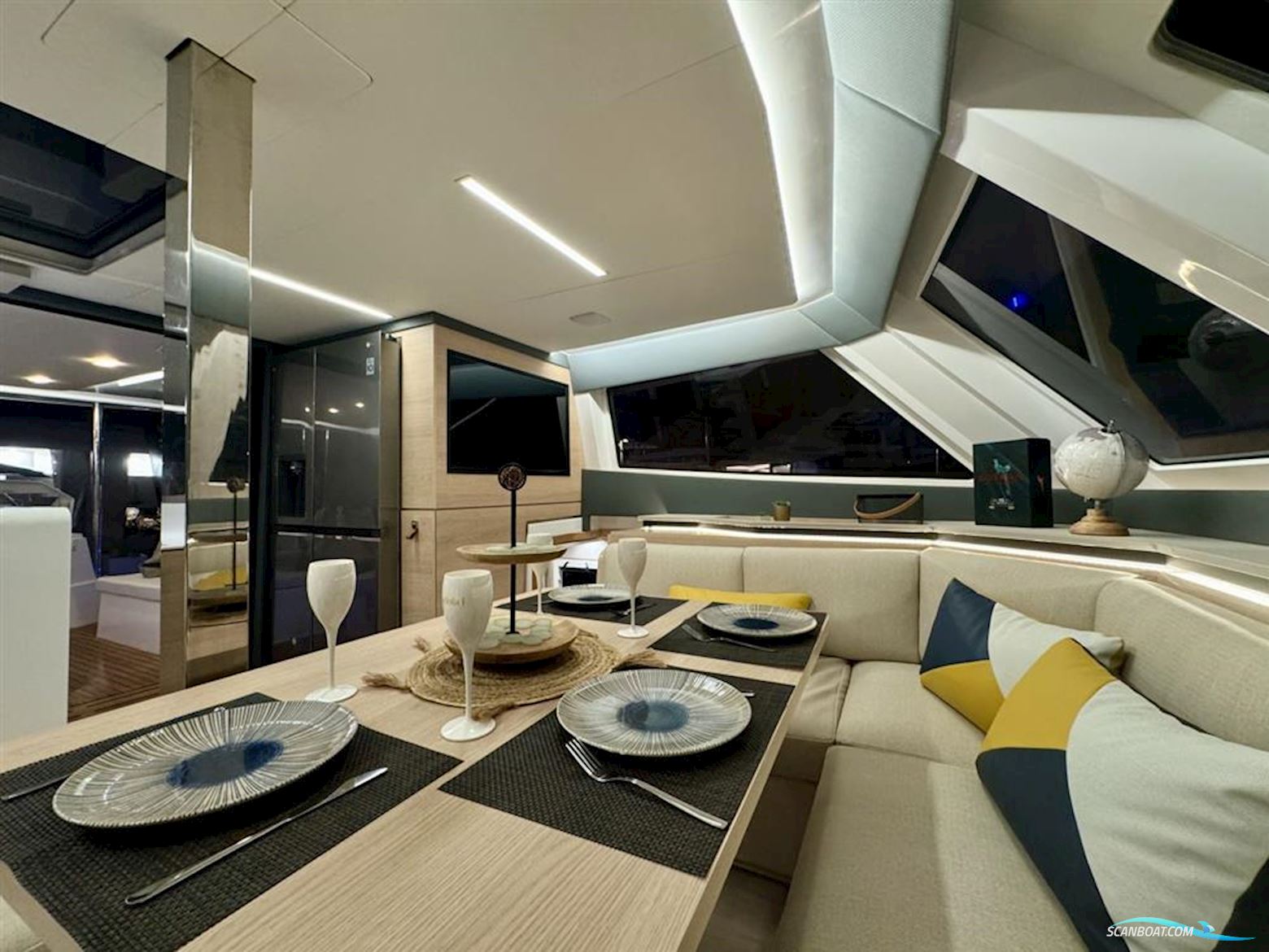 Aventura Catamarans 45