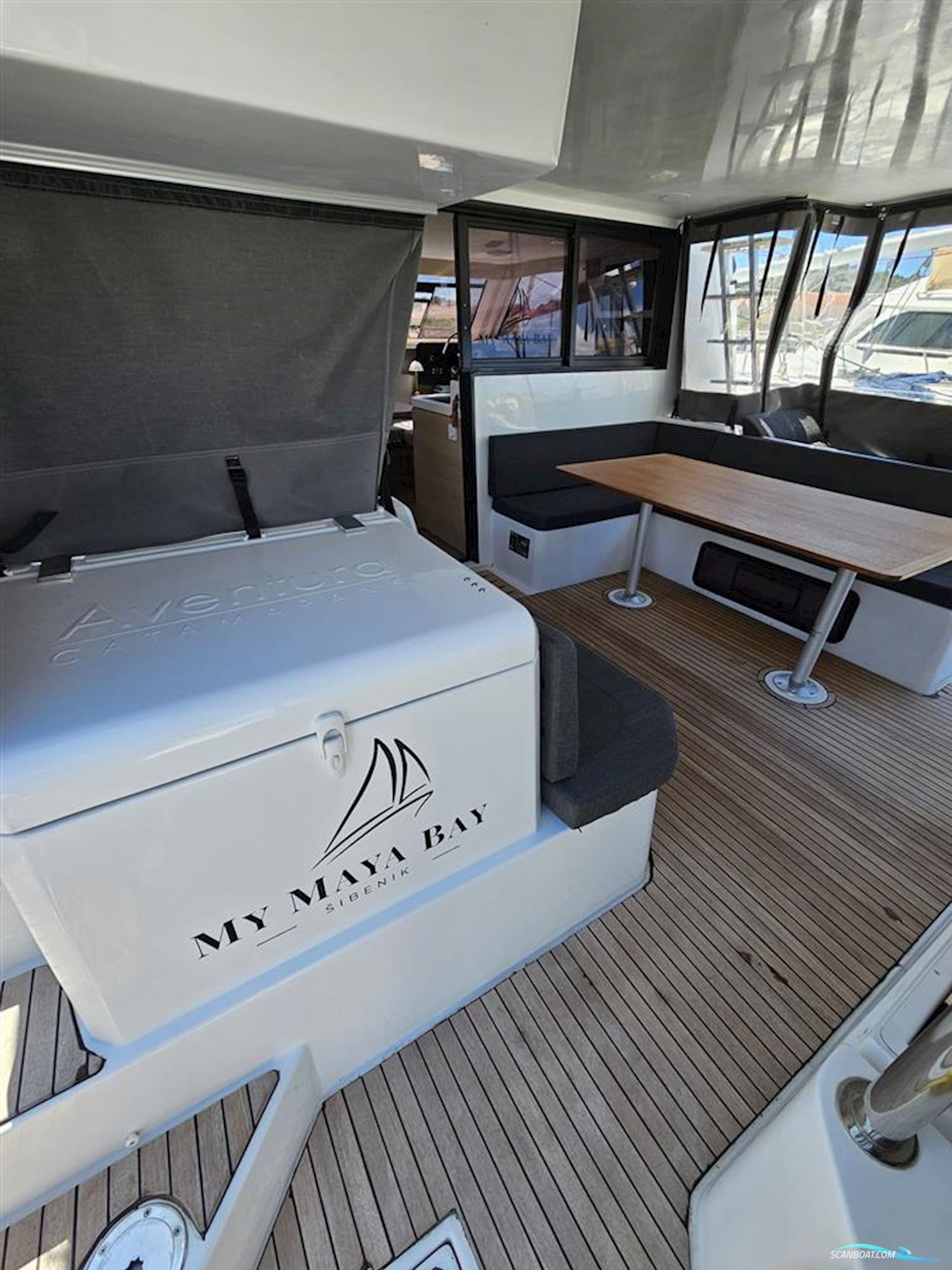 AVENTURA CATAMARANS Aventura 37