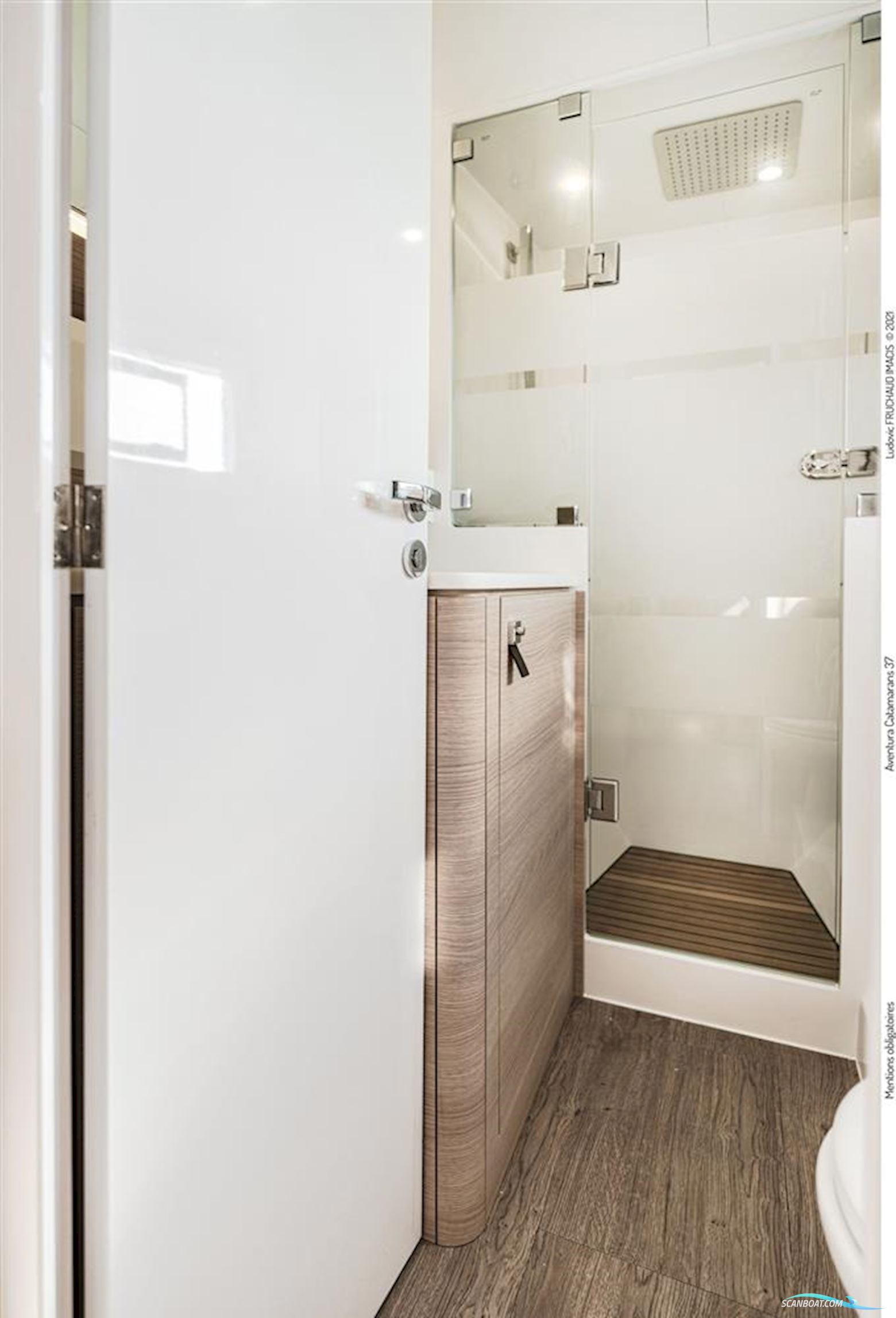 AVENTURA CATAMARANS Aventura 37