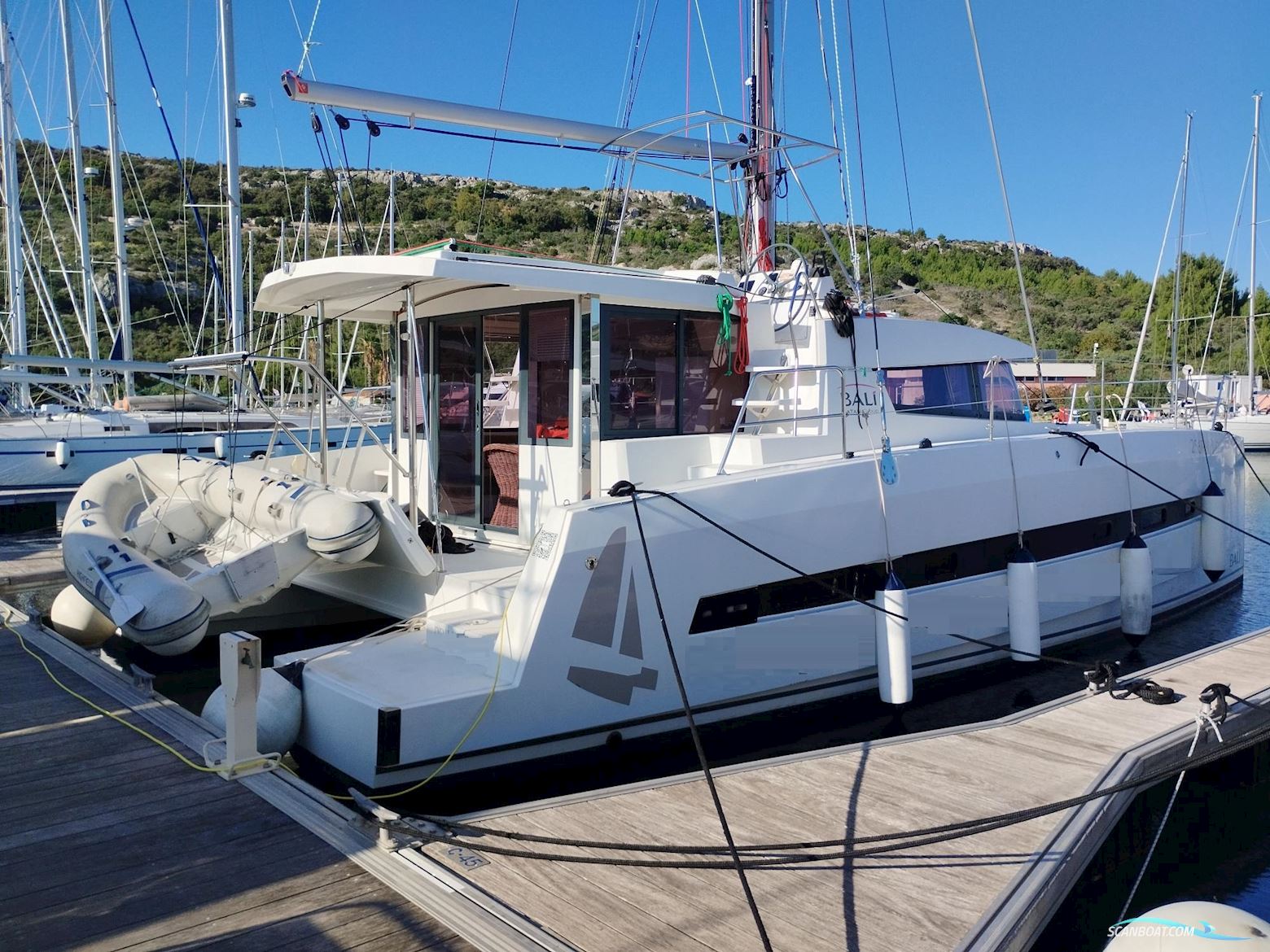 Bali 4.0 Catana