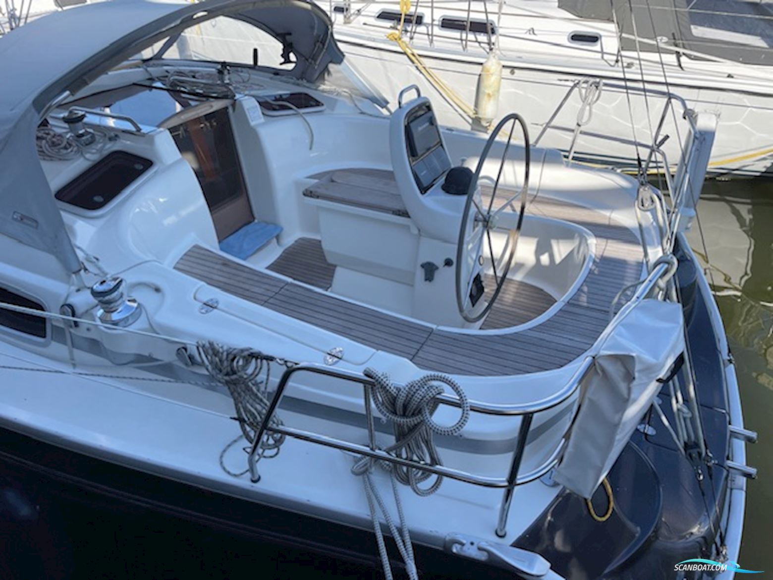 Bavaria  37 Cruiser