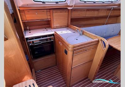 Bavaria 31 Cruiser Zeilboten 2007, met Volvo Penta D1-20 motor, The Netherlands
