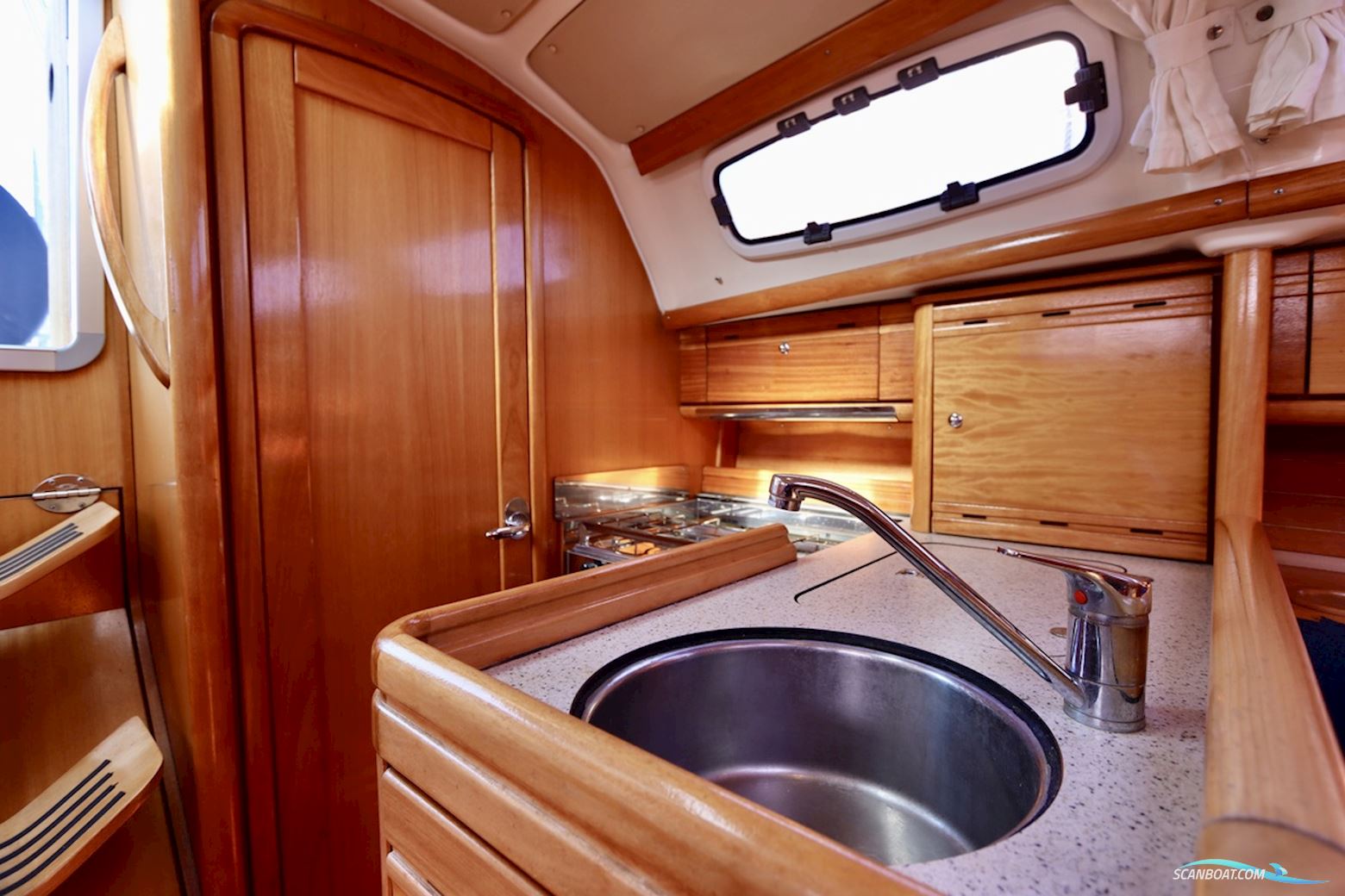 Bavaria 31