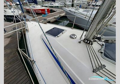 Bavaria 31 Zeilboten 2000, met Volvo Penta motor, Portugal