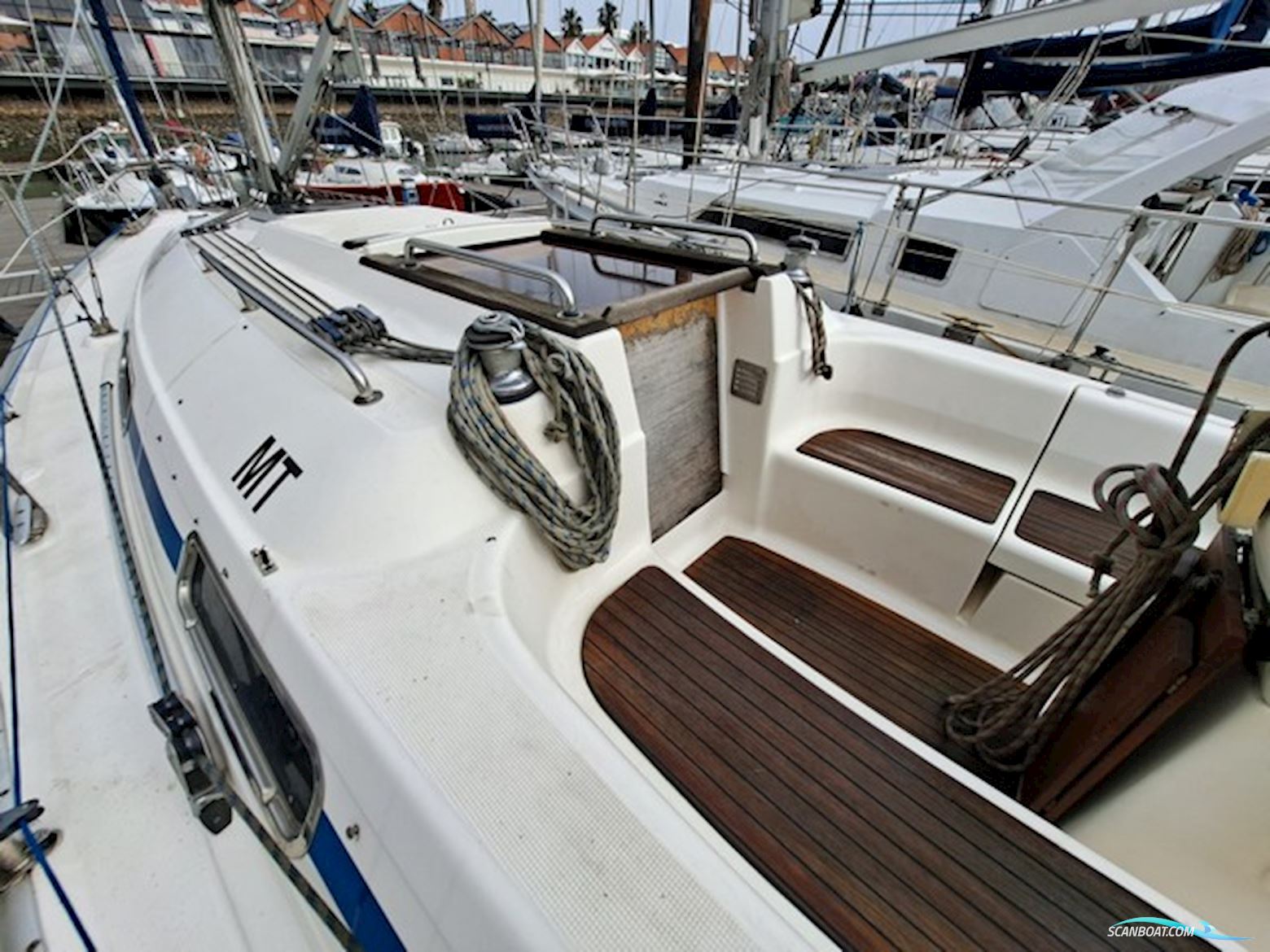 Bavaria 31