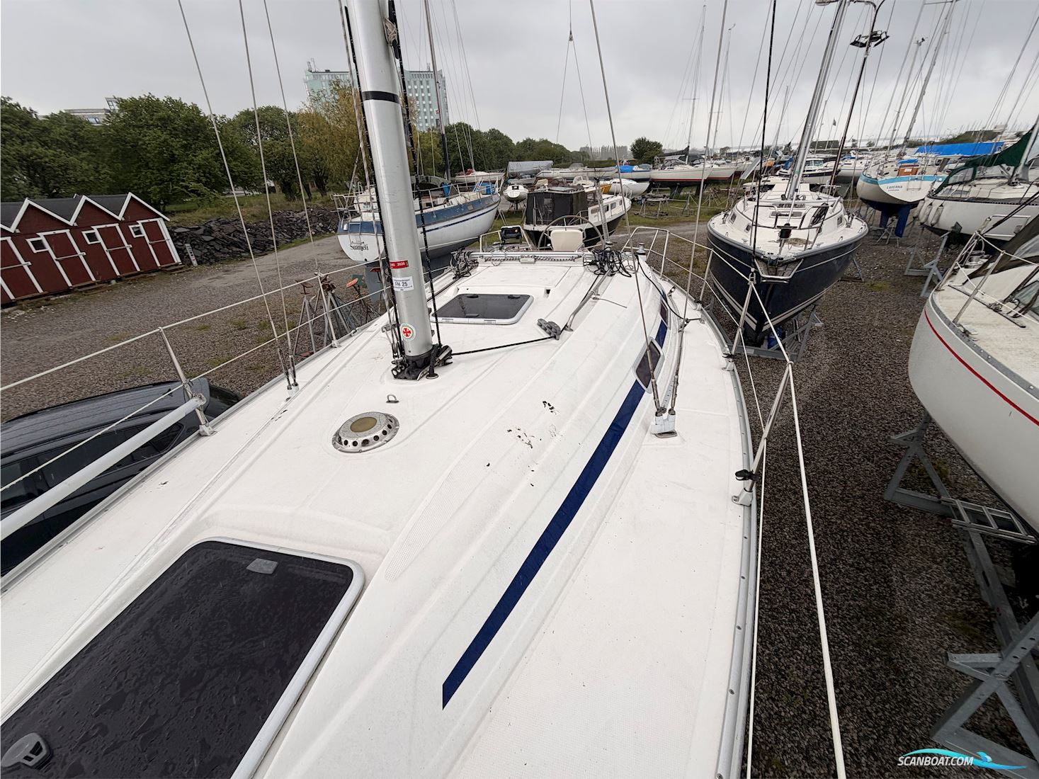 Bavaria 32 Cruiser - rätt utrustning & nyare motor 