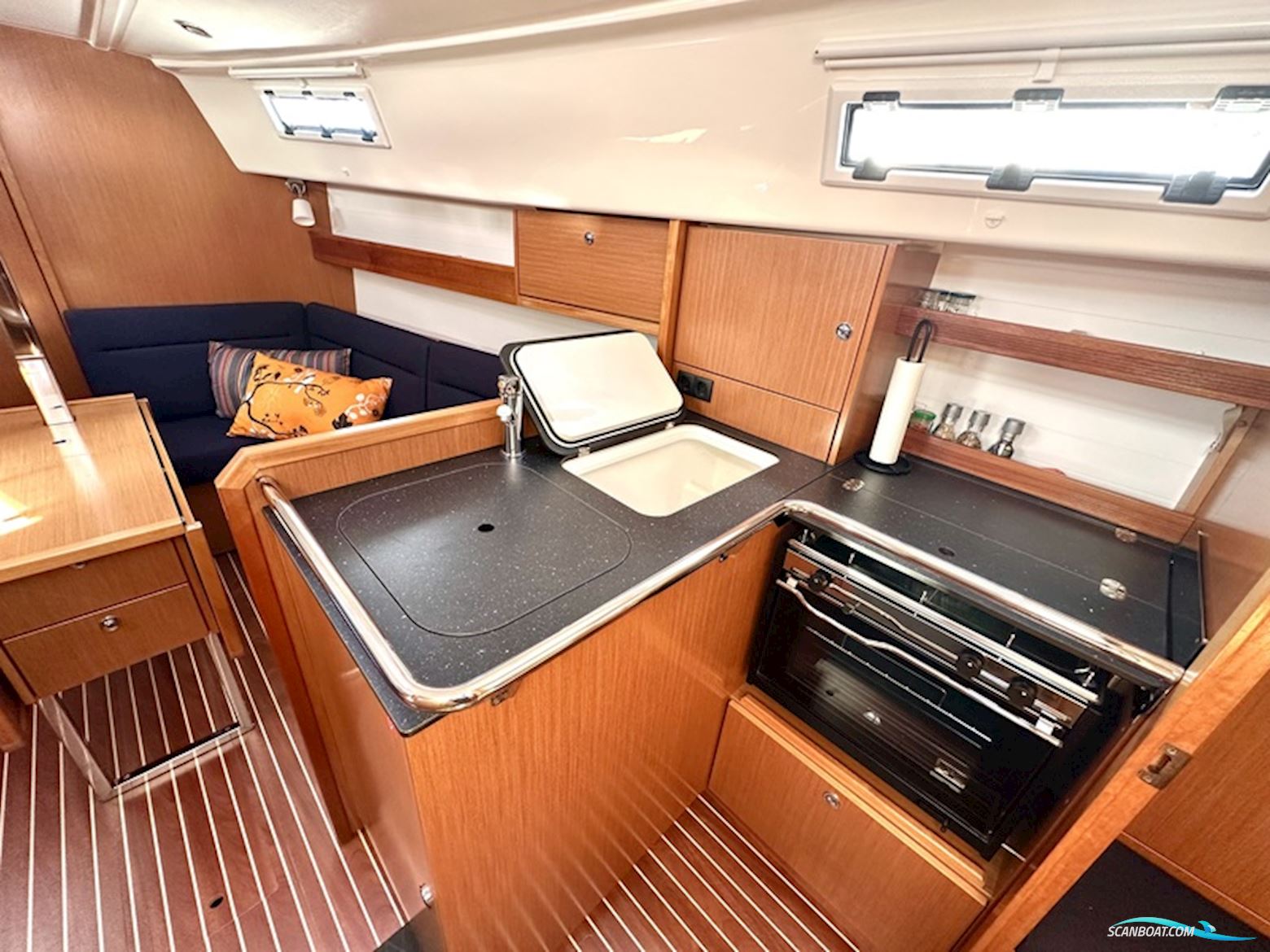 Bavaria 32 Cruiser