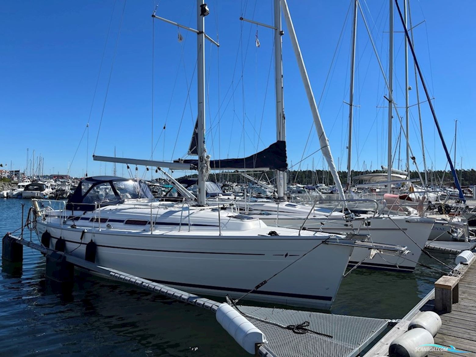 Bavaria 32 Cruiser Zeilboten 2005, met Volvo Penta 2020 motor, Sweden