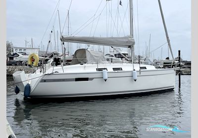 Bavaria 32 Cruiser Zeilboten 2013, met Volvo Penta D1-20 motor, Denemarken