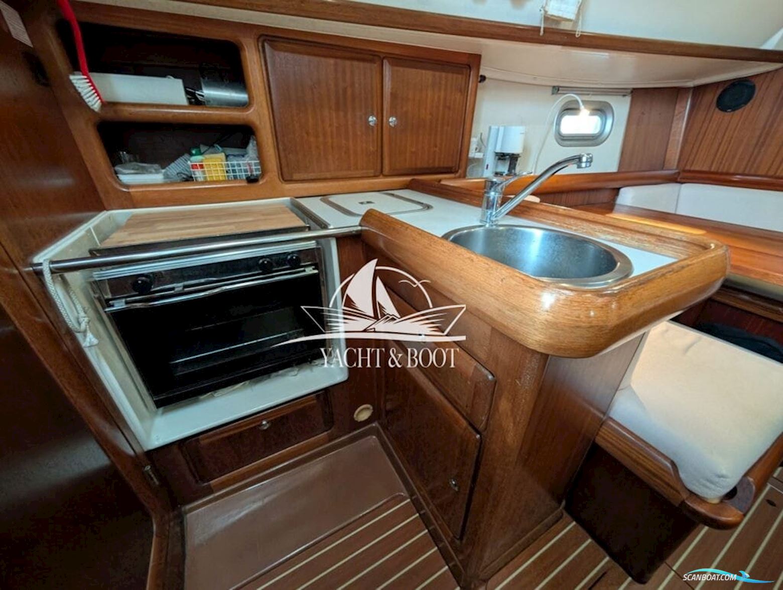 Bavaria 32 Holiday